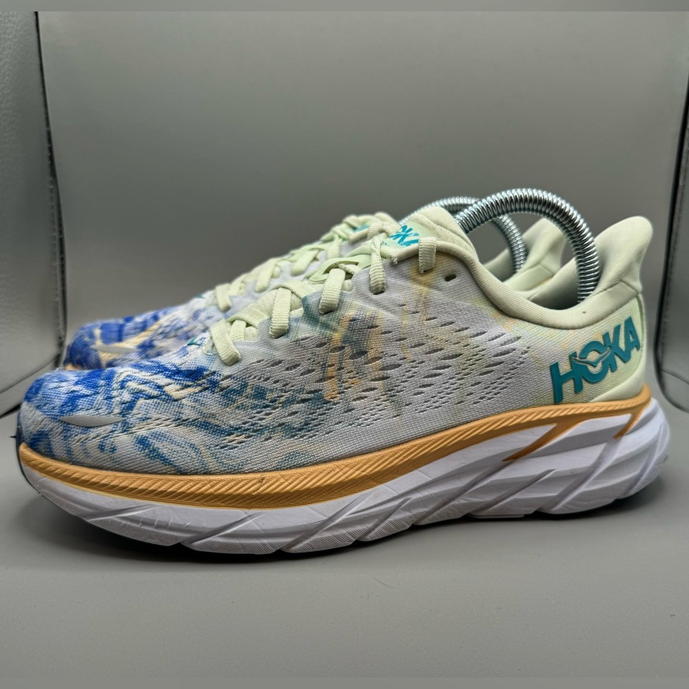 HOKA ONE ONE Clifton 8 Womens Size 7B Green Blue Athletic Outdoor Casual Shoes